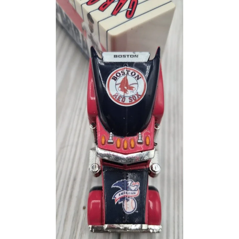 2 Vintage Boston Red Sox Fleer Team Collectibles Nomar Manny Tractor Trailer 1:8